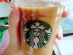 轻甜香草风味奶油冷萃冰咖啡-星巴克臻选(嘉定疁城国际店)