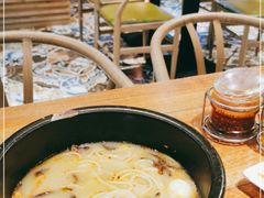 -桥思缘云南过桥米线