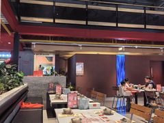 -肥肥虾庄·金牌油焖大虾(杨园滨江时代walk店)