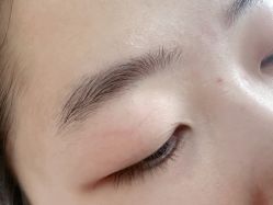 -十月·日式美甲美睫·纹眉