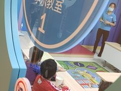 -月星环球港赢在起点早教中心·亲子托班早教体验课儿童兴趣班逻辑思维专注力幼小衔接(普陀中心)