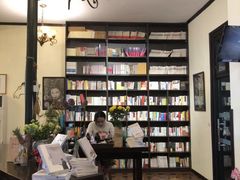 -良友书坊(安徽路店)