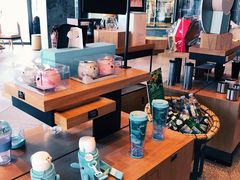 -星巴克(大庆让胡路万达广场店)