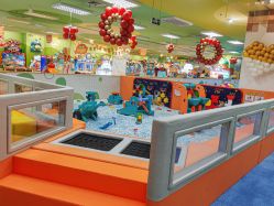 -莫莉幻想儿童乐园(郑州丹尼斯三天地店)