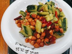 -边江铁锅炖鱼(振八街店)