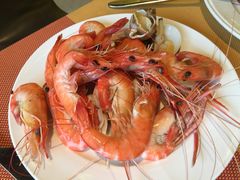 -大中华希尔顿酒店-念自助餐·嗨啤·小龙虾