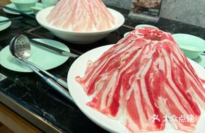 Freshly Sliced Beef Platter