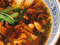 蛤蜊猪肝面-沪西老弄堂面馆(定西路店)