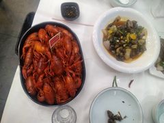 -老鄞江清水龙虾•赵赵家(江北店)