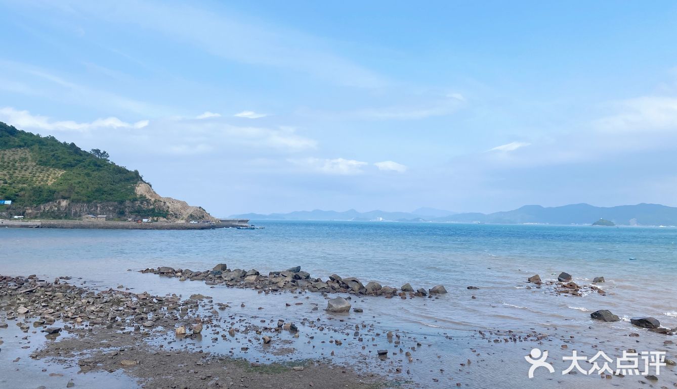 本来想去梅沙湾 误打误撞跑到这边来