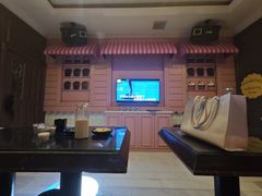 -范特西FANTASY量贩式KTV(民主广场店)