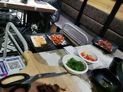 -三国惹火烤肉·中日韩烤肉集合店(百草路店)