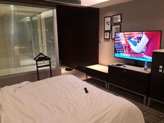 -上海龙之梦万丽酒店