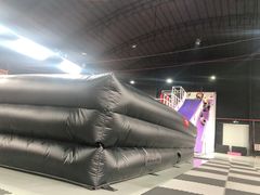 -嘿哟动霸CHUA·新潮玩运动娱乐中心·蹦床滑冰团建乐园