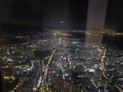 -平安金融中心云际观光层