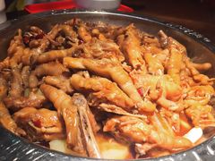鸡爪煲-胖哥俩肉蟹煲(湖滨银泰in77店)