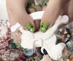 -兔猫ToMoreNails美甲美睫