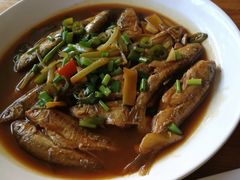 红烧野生小石斑鱼-领鲜土菜馆