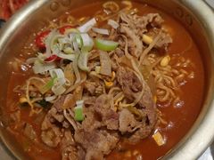 辣牛肉汤-本家韩国烤肉(青岛万象城店)