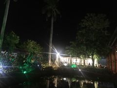 -花溪雨·森林餐厅(石基店)