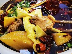 -晓彭肥肠鸡·泡椒鸡火锅(水木天地店)