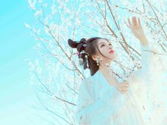 -九月鹰飞汉服摄影工作室