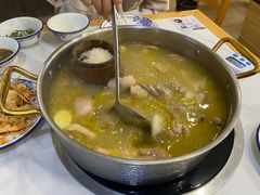-朴小妹人参鸡汤火锅(长白山万达店)