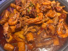 -徐记小怪兽肉蟹煲店(哈西万达金街店)