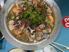 -龙香居海鲜浑锅家常菜·特色驴肉