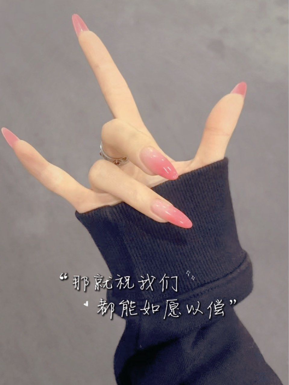 简约又春天的美甲 短指甲怎么可以这么美