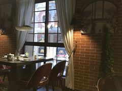 靠窗位-青叶202都市餐厅(迪诺水镇店)