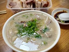 -洲心街道青联村镜记烧肉