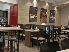大堂-康师傅私房牛肉面(马泉营奥莱店)