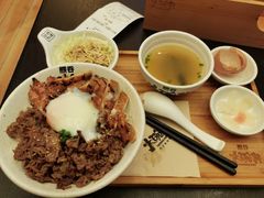 -熊吞·大碗丼烧肉饭(清江浦区万达店)
