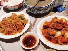 -客家大院·非遗赣南客家菜(郁孤台店)