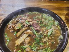 -六爷门框百年卤煮