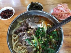 -遵义虾子张六羊肉粉(金码头店)