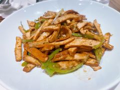 -滩外滩·本帮江浙菜(新天地店)