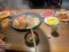 -萍姐火锅·公路夜市(武汉首店)