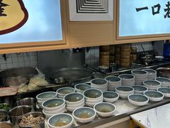 -老新隆牛肉锅贴(新街口店)