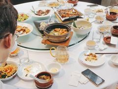 -彩云天云南餐厅