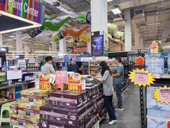 -百安居装修建材卖场(泰然店)