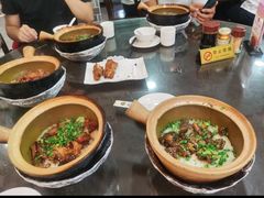 -红星光发煲仔饭(文海店)