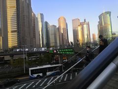 -陆家嘴空中步行连廊