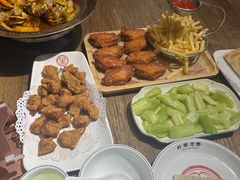 -叶派龙虾•招牌香辣蟹·海鲜(中海国际店)