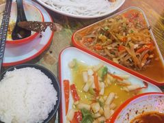 -老闵田螺馆·南昌特色小炒(梦时代店)