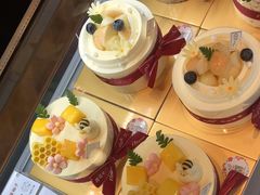 -花花卷卷·鲜食蛋糕(静安久光百货店)