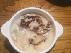 -小城粥道·海胆鲜虾粥(解放广场店)