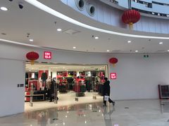 -优衣库(石家庄裕华万达广场店)