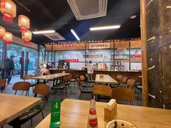 -丽丽三鲜螺蛳粉(田林路店)